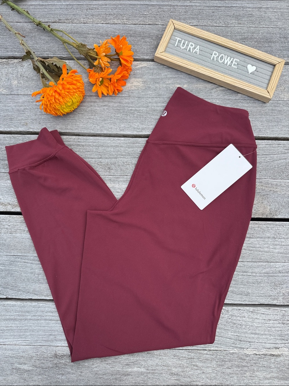 Lululemon Align High Rise Jogger Burgundy Bay Size 6 NWT Nulu Yoga Pants 🍷